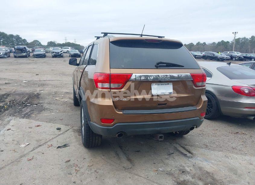 Photo 16 of 2011 Jeep Grand CHEROKEE LAREDO (VIN 1J4RR4GT3BC675311)