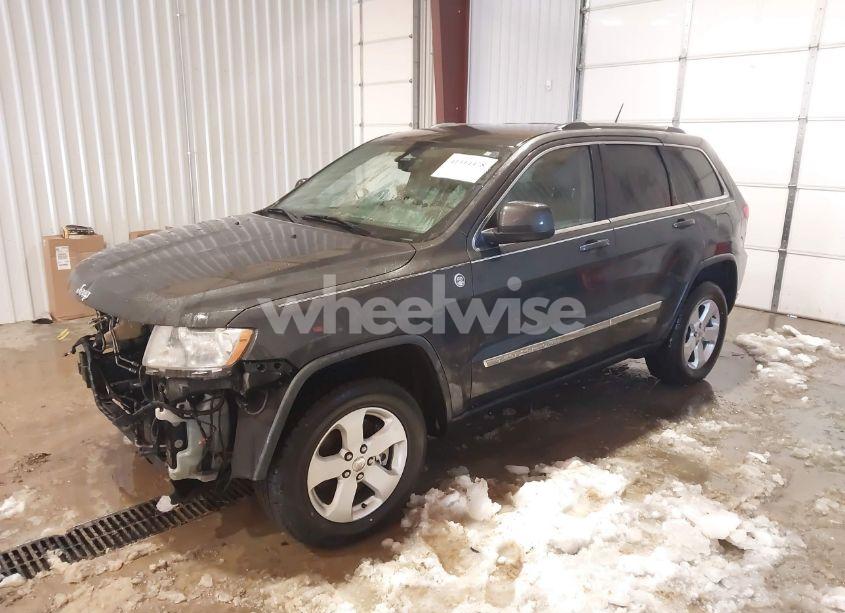 Photo 2 of 2011 Jeep Grand CHEROKEE LAREDO (VIN 1J4RR4GT3BC705682)
