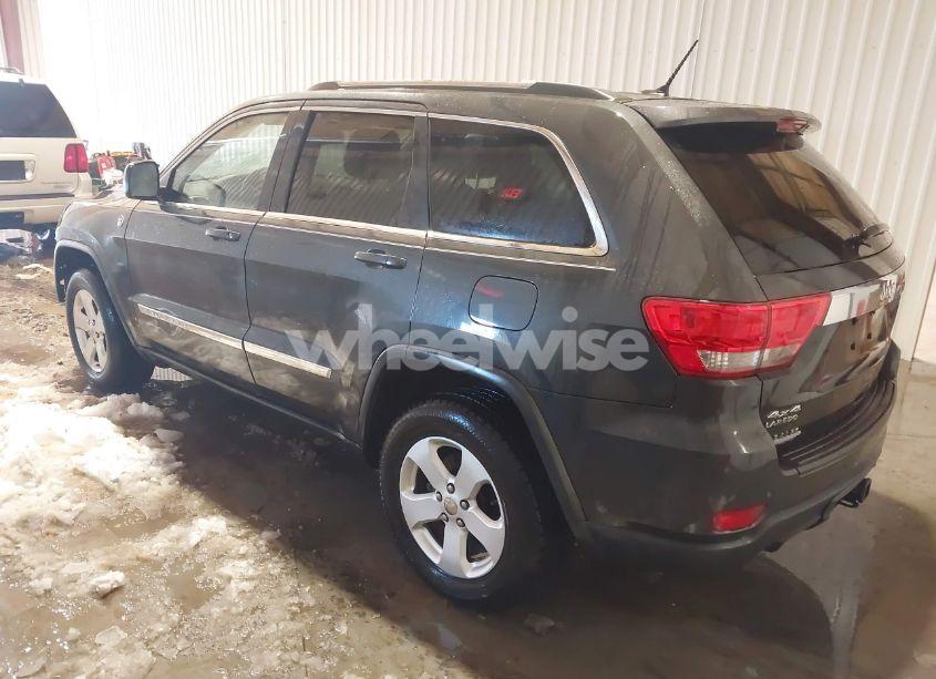 Photo 3 of 2011 Jeep Grand CHEROKEE LAREDO (VIN 1J4RR4GT3BC705682)