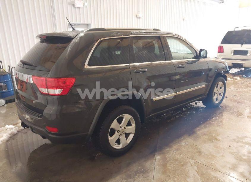 Photo 4 of 2011 Jeep Grand CHEROKEE LAREDO (VIN 1J4RR4GT3BC705682)