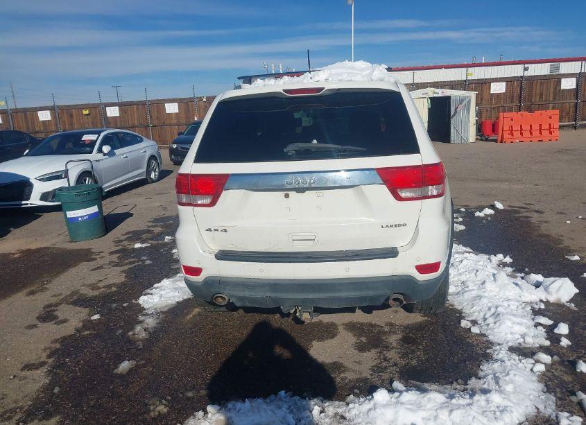 Photo 16 of 2011 Jeep Grand CHEROKEE LAREDO (VIN 1J4RR4GT3BC726595)