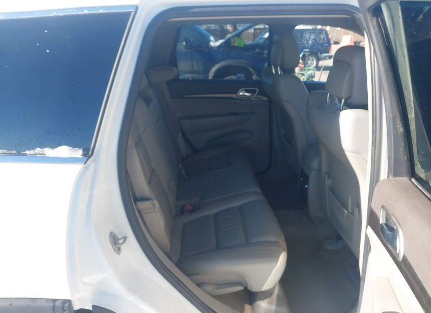 Photo 8 of 2011 Jeep Grand CHEROKEE LAREDO (VIN 1J4RR4GT3BC726595)