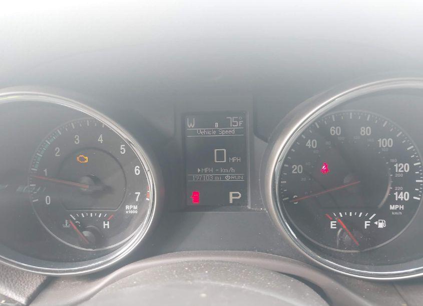 Photo 7 of 2011 Jeep Grand CHEROKEE LAREDO (VIN 1J4RR4GT5BC574464)