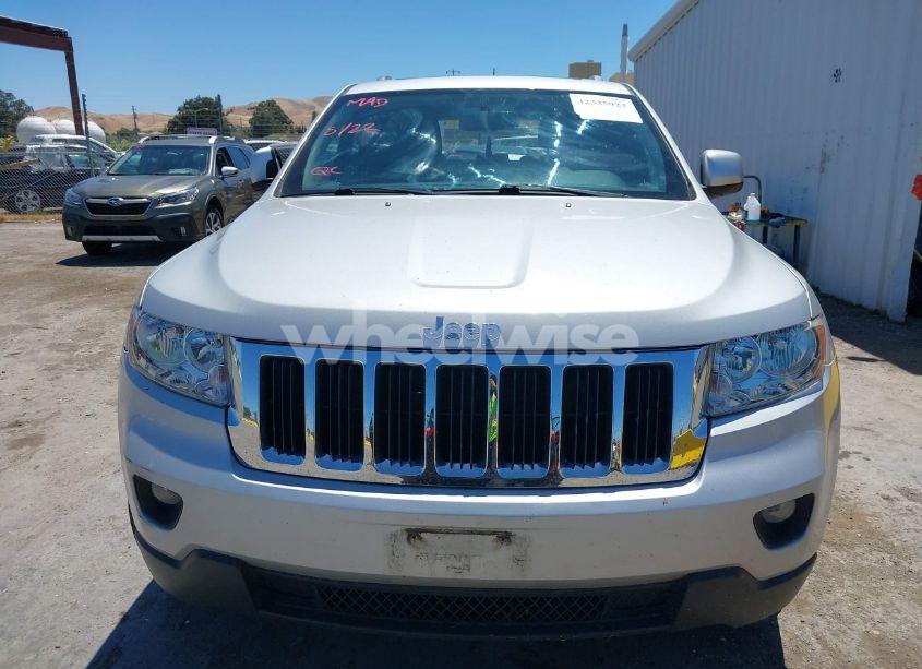 Photo 12 of 2011 Jeep Grand CHEROKEE LAREDO (VIN 1J4RR4GT5BC590986)