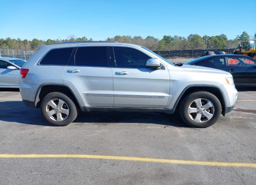 Photo 13 of 2011 Jeep Grand CHEROKEE LAREDO (VIN 1J4RR4GT5BC678453)