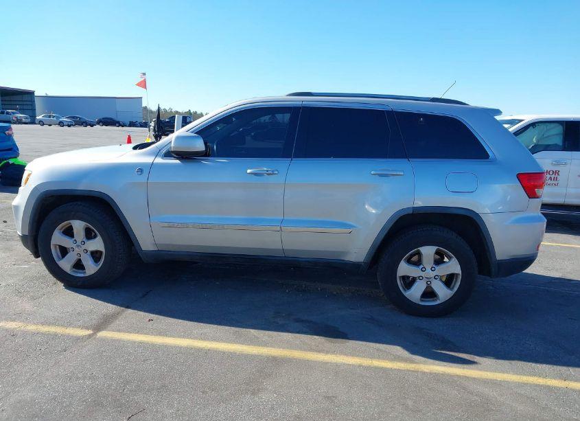 Photo 14 of 2011 Jeep Grand CHEROKEE LAREDO (VIN 1J4RR4GT5BC678453)