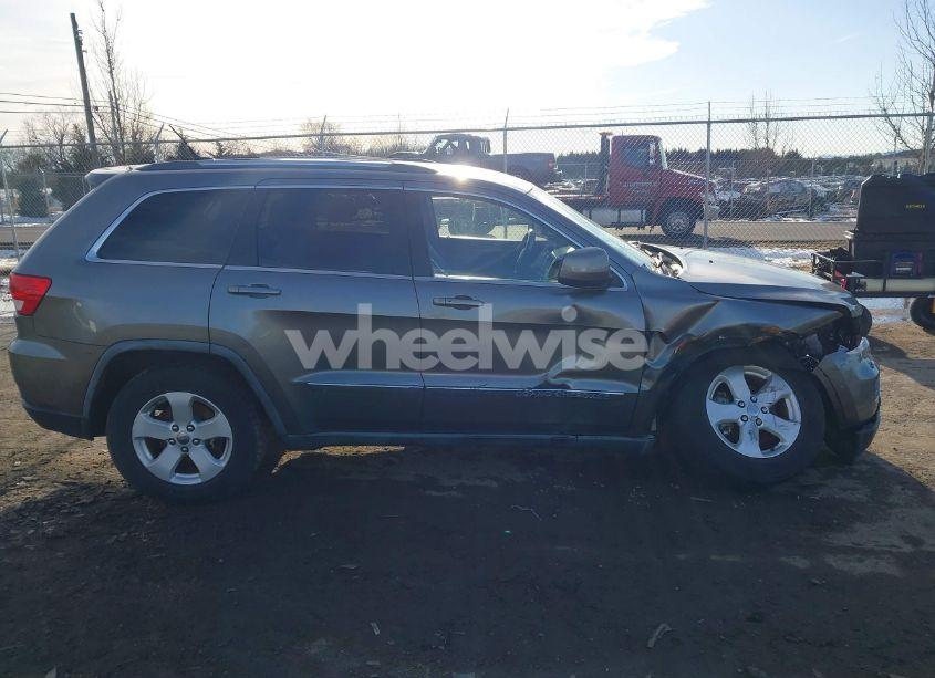 Photo 13 of 2011 Jeep Grand CHEROKEE LAREDO (VIN 1J4RR4GT6BC715848)