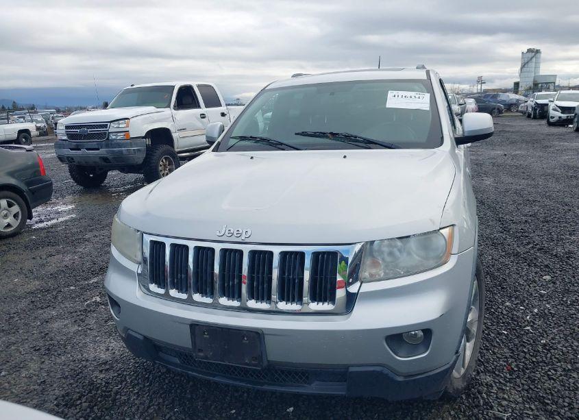 Photo 12 of 2011 Jeep Grand CHEROKEE LAREDO (VIN 1J4RR4GT8BC673828)