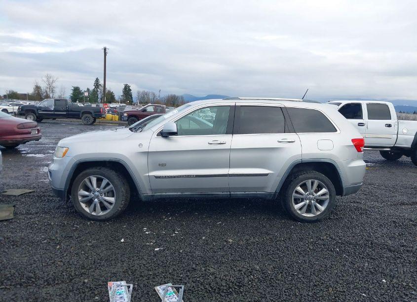 Photo 14 of 2011 Jeep Grand CHEROKEE LAREDO (VIN 1J4RR4GT8BC673828)