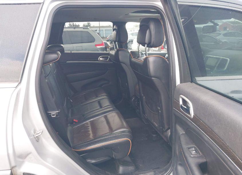 Photo 8 of 2011 Jeep Grand CHEROKEE LAREDO (VIN 1J4RR4GT8BC673828)