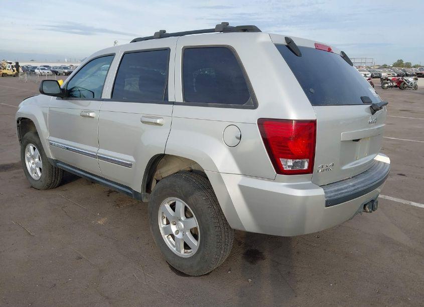 Photo 3 of 2010 Jeep Grand CHEROKEE LAREDO (VIN 1J4RR4GTXAC153323)