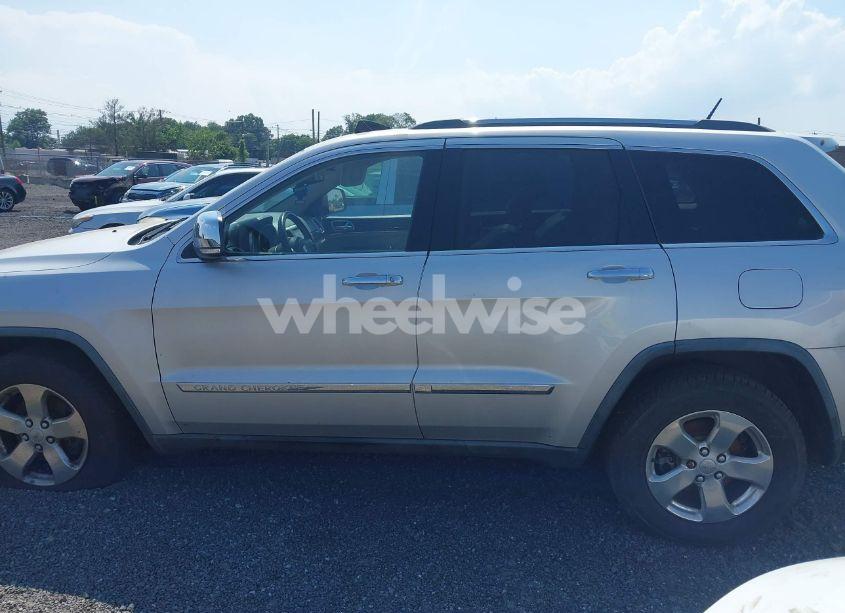 Photo 14 of 2011 Jeep Grand CHEROKEE LIMITED (VIN 1J4RR5GG2BC528485)