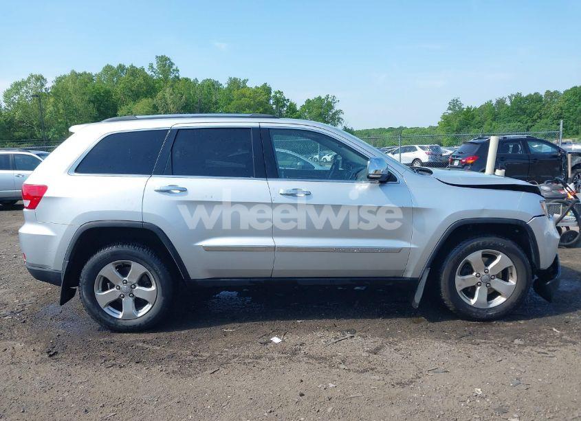 Photo 14 of 2011 Jeep Grand CHEROKEE LIMITED (VIN 1J4RR5GG3BC554934)
