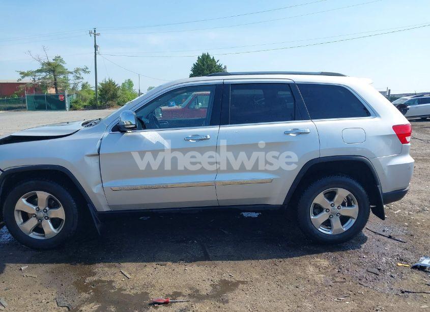 Photo 15 of 2011 Jeep Grand CHEROKEE LIMITED (VIN 1J4RR5GG3BC554934)