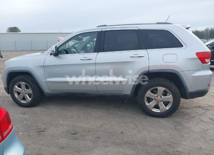 Photo 14 of 2011 Jeep Grand CHEROKEE LIMITED (VIN 1J4RR5GG3BC565951)