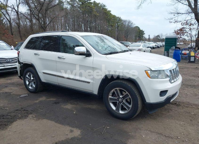 Photo 13 of 2011 Jeep Grand CHEROKEE LIMITED (VIN 1J4RR5GG7BC736734)