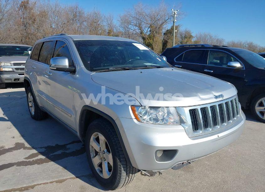 Photo 6 of 2011 Jeep Grand CHEROKEE LIMITED (VIN 1J4RR5GT1BC633435)