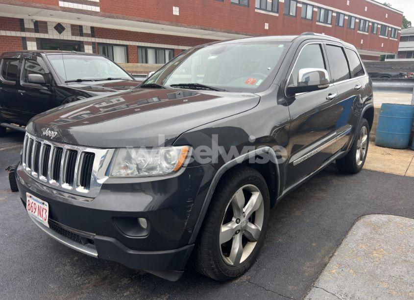 Photo 2 of 2011 Jeep Grand CHEROKEE LIMITED (VIN 1J4RR5GT3BC603675)