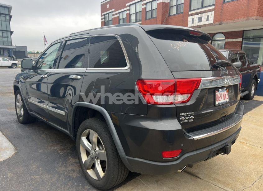 Photo 3 of 2011 Jeep Grand CHEROKEE LIMITED (VIN 1J4RR5GT3BC603675)