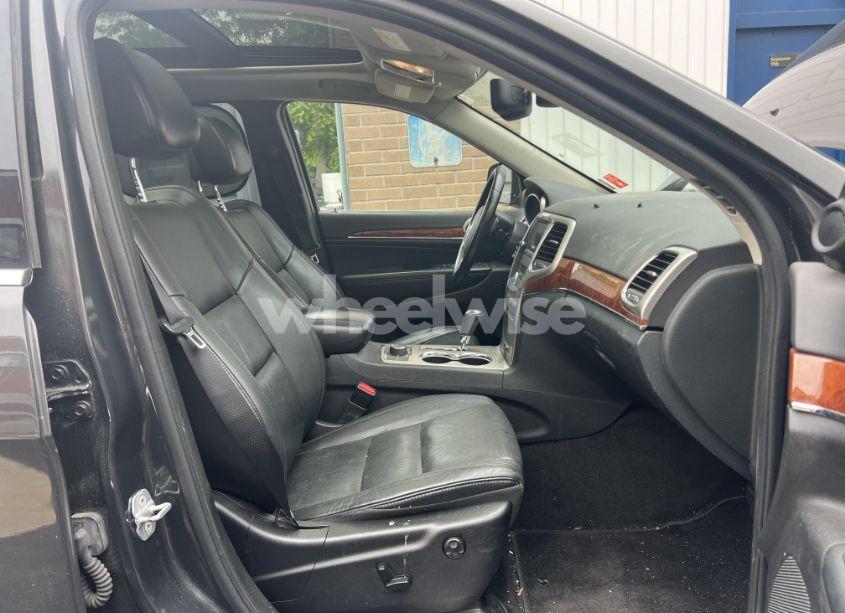 Photo 5 of 2011 Jeep Grand CHEROKEE LIMITED (VIN 1J4RR5GT3BC603675)