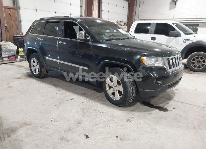 2011 Jeep Grand CHEROKEE LIMITED (VIN 1J4RR5GT5BC556200) main photo