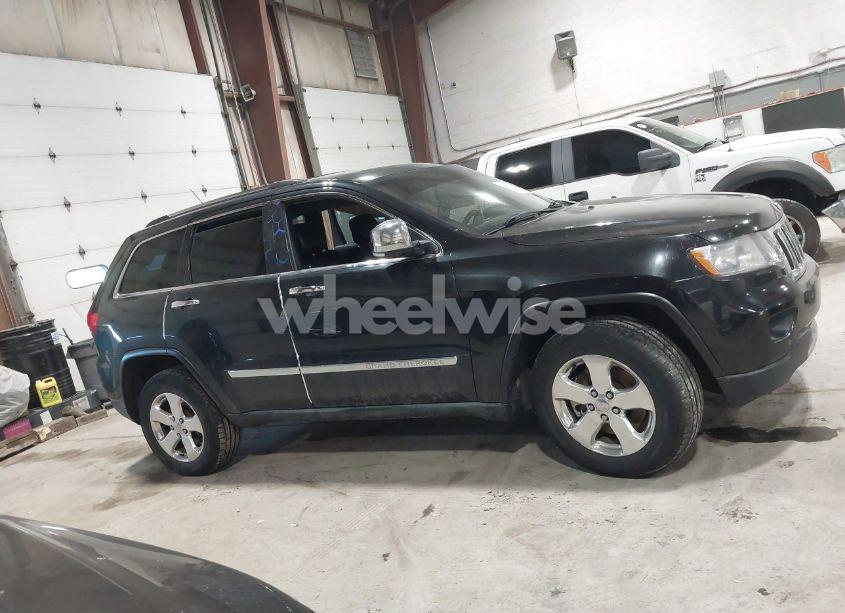 Photo 13 of 2011 Jeep Grand CHEROKEE LIMITED (VIN 1J4RR5GT5BC556200)