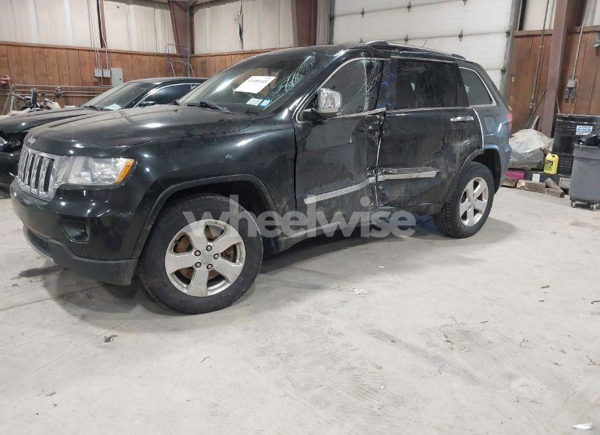 Photo 2 of 2011 Jeep Grand CHEROKEE LIMITED (VIN 1J4RR5GT5BC556200)