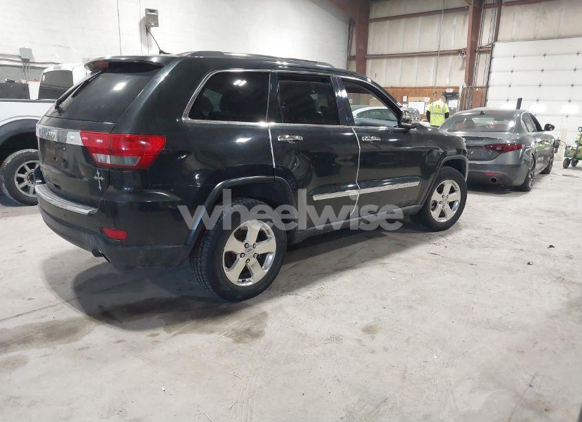 Photo 4 of 2011 Jeep Grand CHEROKEE LIMITED (VIN 1J4RR5GT5BC556200)