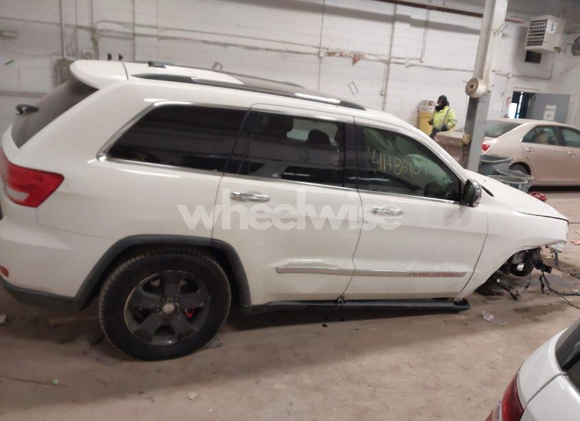 Photo 12 of 2011 Jeep Grand CHEROKEE LIMITED (VIN 1J4RR5GT6BC543522)
