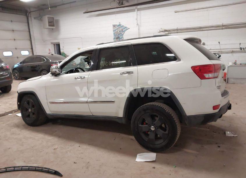 Photo 13 of 2011 Jeep Grand CHEROKEE LIMITED (VIN 1J4RR5GT6BC543522)