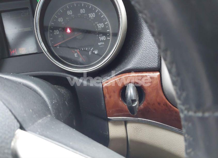 Photo 11 of 2011 Jeep Grand CHEROKEE LIMITED (VIN 1J4RR5GT8BC546812)