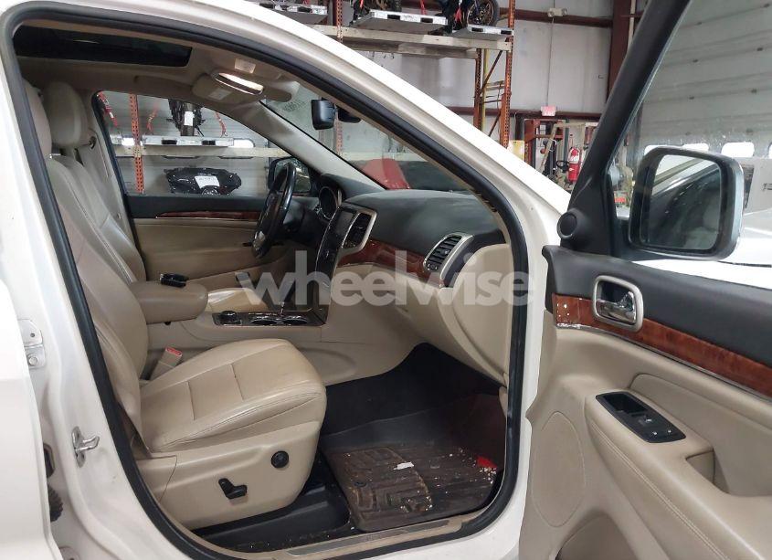 Photo 5 of 2011 Jeep Grand CHEROKEE LIMITED (VIN 1J4RR5GT9BC531140)