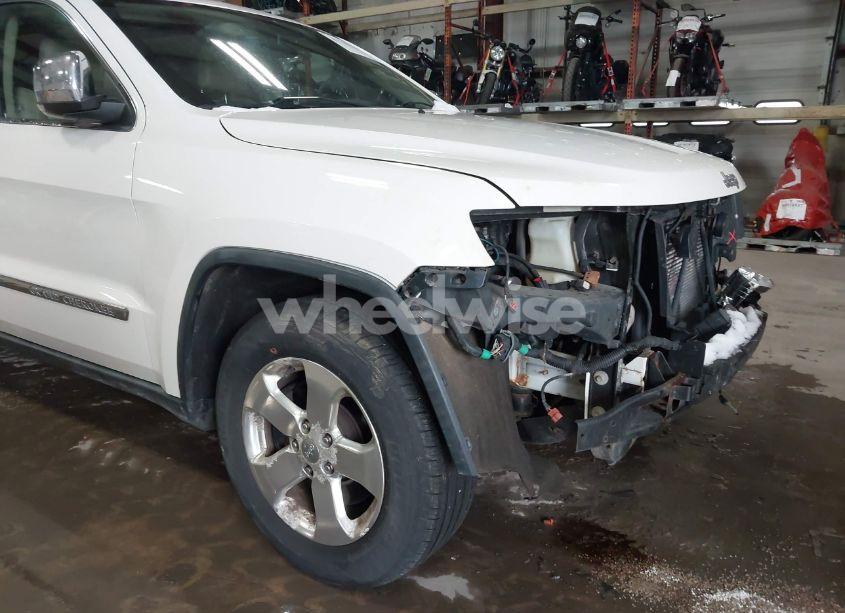 Photo 6 of 2011 Jeep Grand CHEROKEE LIMITED (VIN 1J4RR5GT9BC531140)