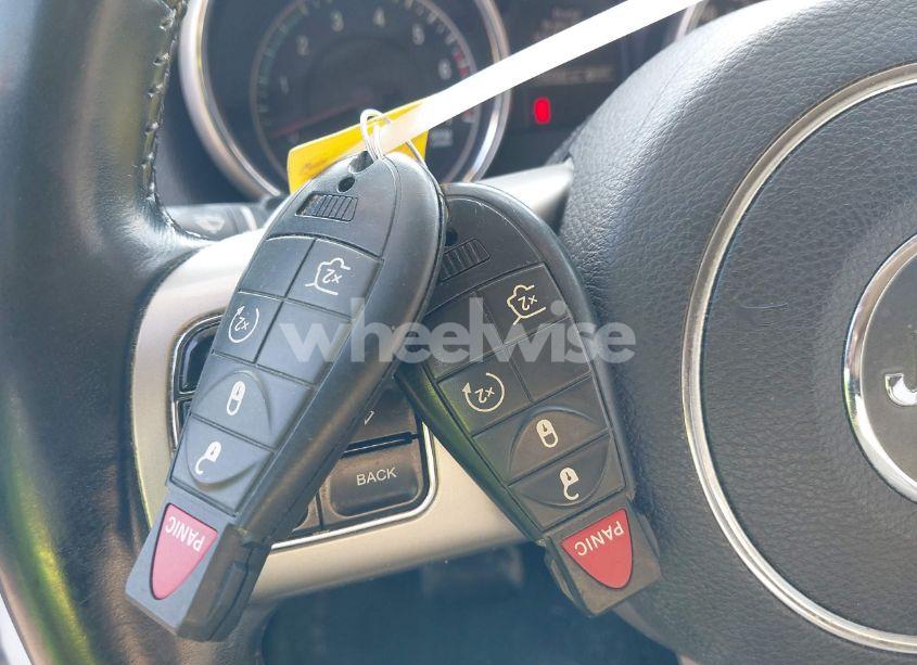 Photo 11 of 2011 Jeep Grand CHEROKEE LIMITED (VIN 1J4RR5GT9BC551971)