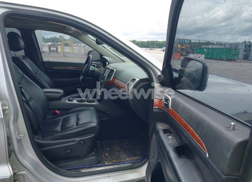 Photo 5 of 2011 Jeep Grand CHEROKEE LIMITED (VIN 1J4RR5GT9BC652279)