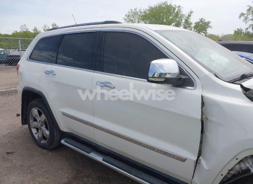 Photo 13 of 2011 Jeep Grand CHEROKEE LIMITED (VIN 1J4RR5GTXBC519319)