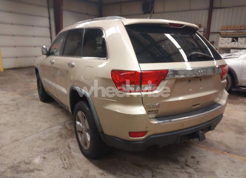 Photo 3 of 2011 Jeep Grand CHEROKEE LIMITED (VIN 1J4RR5GTXBC562817)