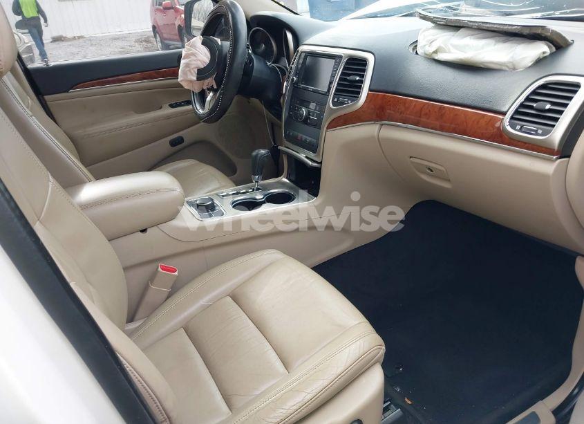 Photo 5 of 2011 Jeep Grand CHEROKEE LIMITED (VIN 1J4RR5GTXBC613247)