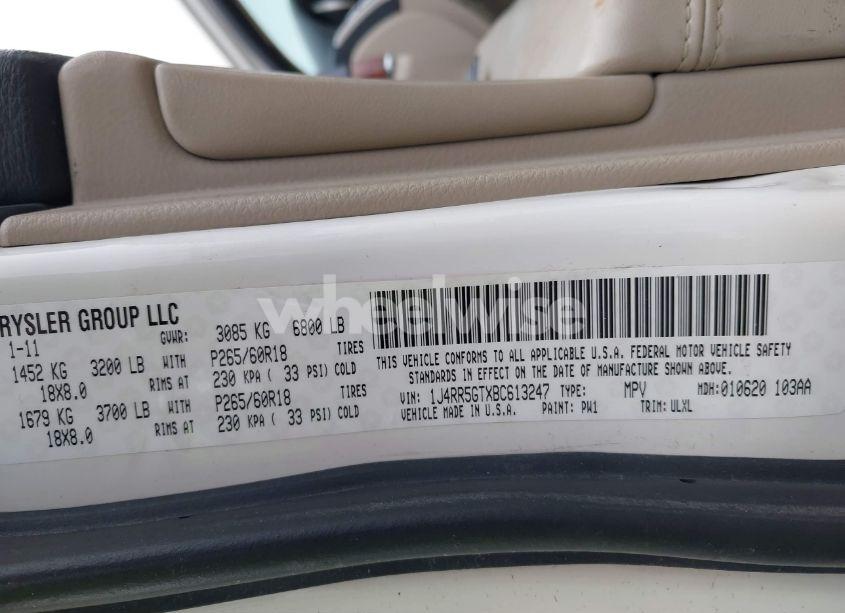 Photo 9 of 2011 Jeep Grand CHEROKEE LIMITED (VIN 1J4RR5GTXBC613247)