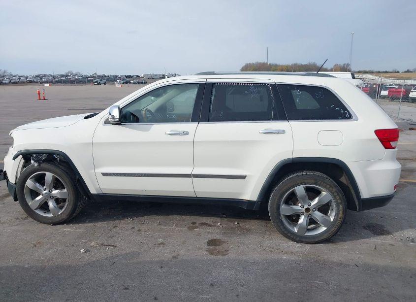Photo 14 of 2011 Jeep Grand CHEROKEE OVERLAND (VIN 1J4RR6GG3BC573988)
