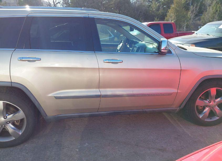 Photo 12 of 2011 Jeep Grand CHEROKEE OVERLAND (VIN 1J4RR6GG4BC684467)