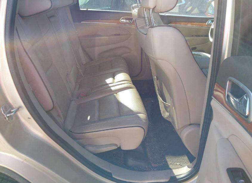 Photo 8 of 2011 Jeep Grand CHEROKEE OVERLAND (VIN 1J4RR6GG4BC684467)