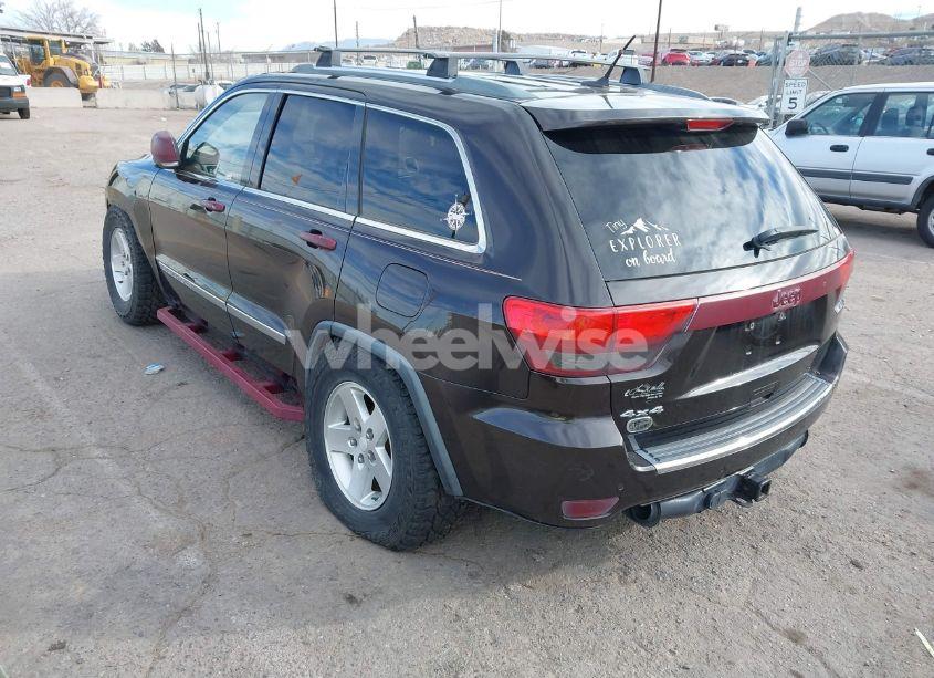 Photo 3 of 2011 Jeep Grand CHEROKEE OVERLAND (VIN 1J4RR6GG6BC626389)