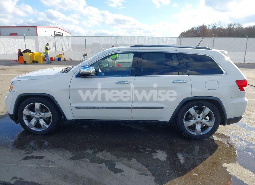Photo 14 of 2011 Jeep Grand CHEROKEE OVERLAND (VIN 1J4RR6GG6BC672577)