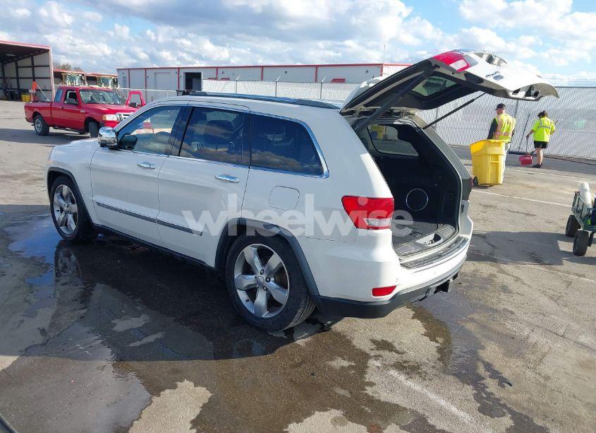 Photo 3 of 2011 Jeep Grand CHEROKEE OVERLAND (VIN 1J4RR6GG6BC672577)