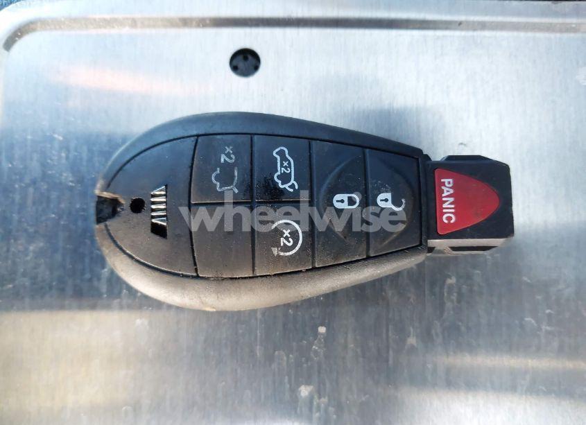 Photo 11 of 2011 Jeep Grand CHEROKEE OVERLAND (VIN 1J4RR6GT0BC649776)