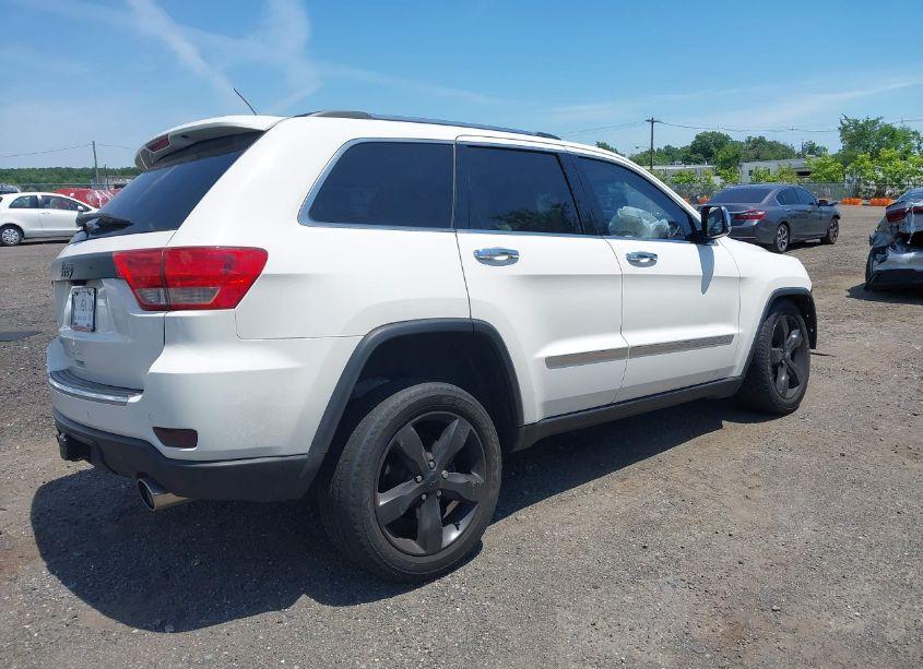 Photo 4 of 2011 Jeep Grand CHEROKEE OVERLAND (VIN 1J4RR6GT0BC713234)