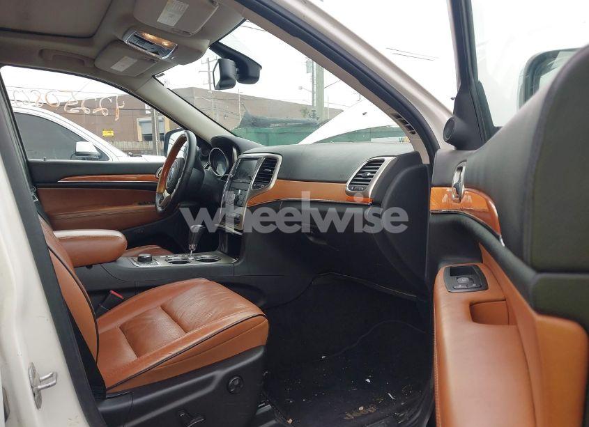 Photo 5 of 2011 Jeep Grand CHEROKEE OVERLAND (VIN 1J4RR6GT1BC713114)