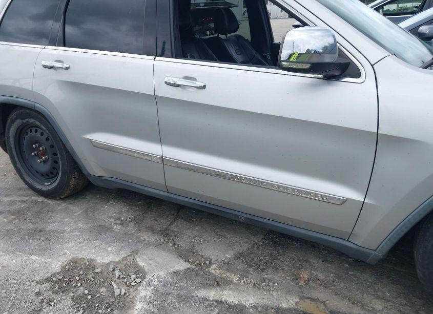 Photo 13 of 2011 Jeep Grand CHEROKEE OVERLAND (VIN 1J4RR6GT1BC713209)