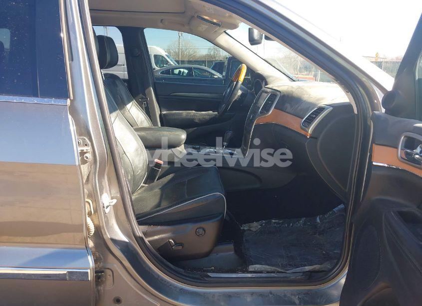 Photo 5 of 2011 Jeep Grand CHEROKEE OVERLAND (VIN 1J4RR6GT2BC690300)